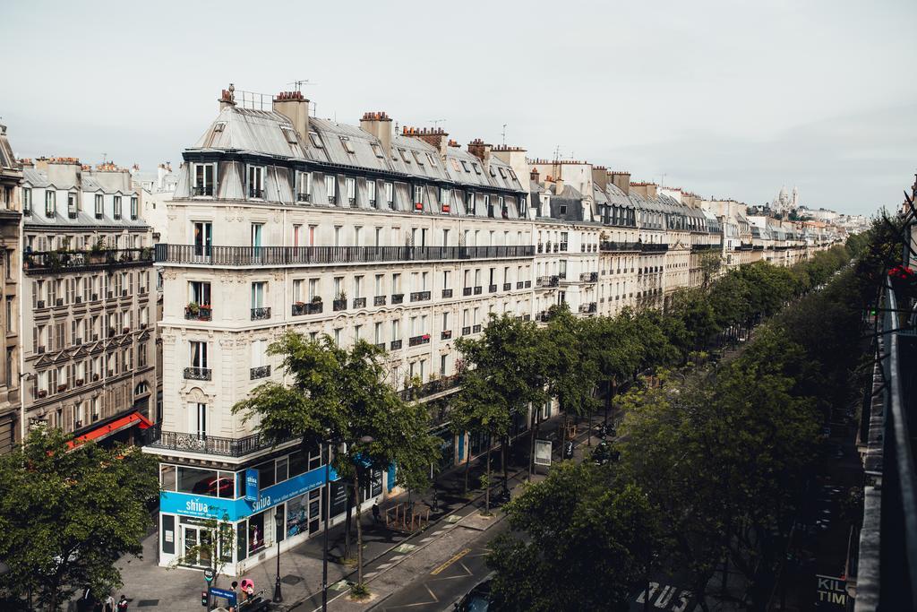 Hotel De L'Exposition - Republique Париж Екстериор снимка