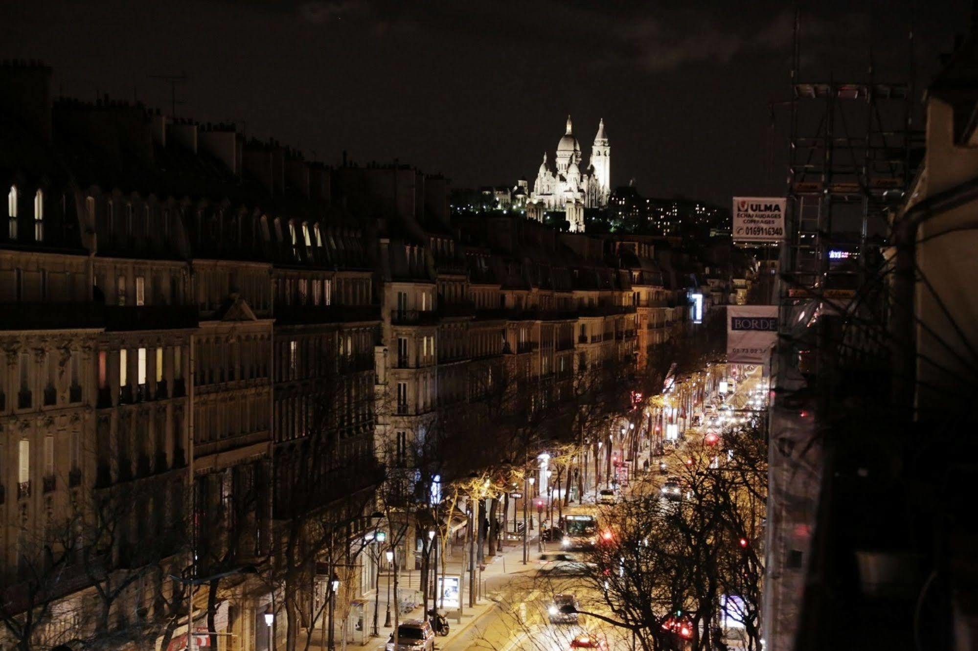 Hotel De L'Exposition - Republique Париж Екстериор снимка